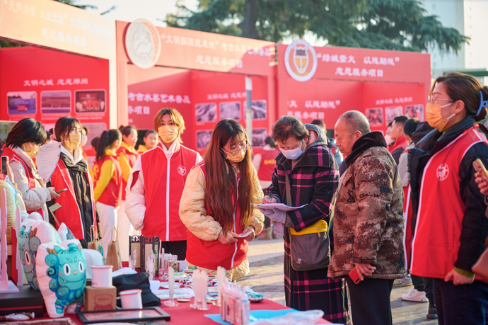 九游会官网j9登录为加快郑州国家中心城市现代化建设凝聚强大力量